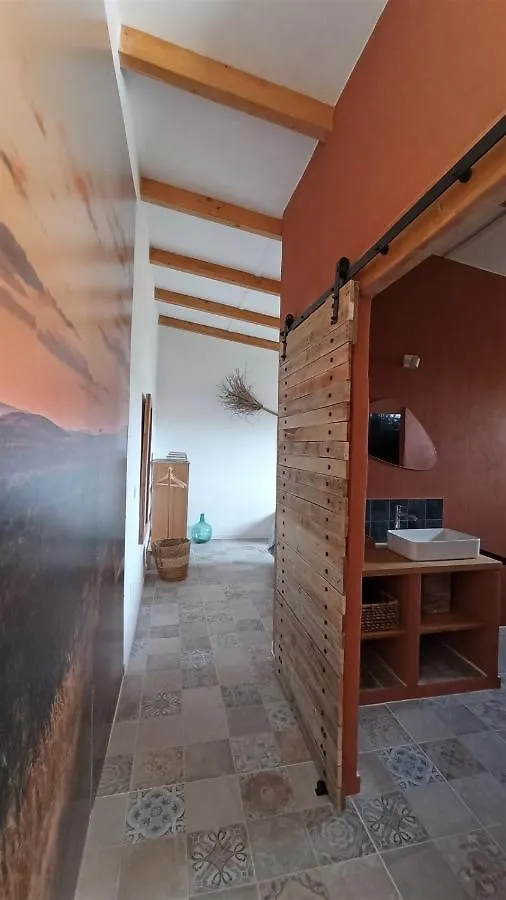 Casa Maliyaa Apartman Almáchar